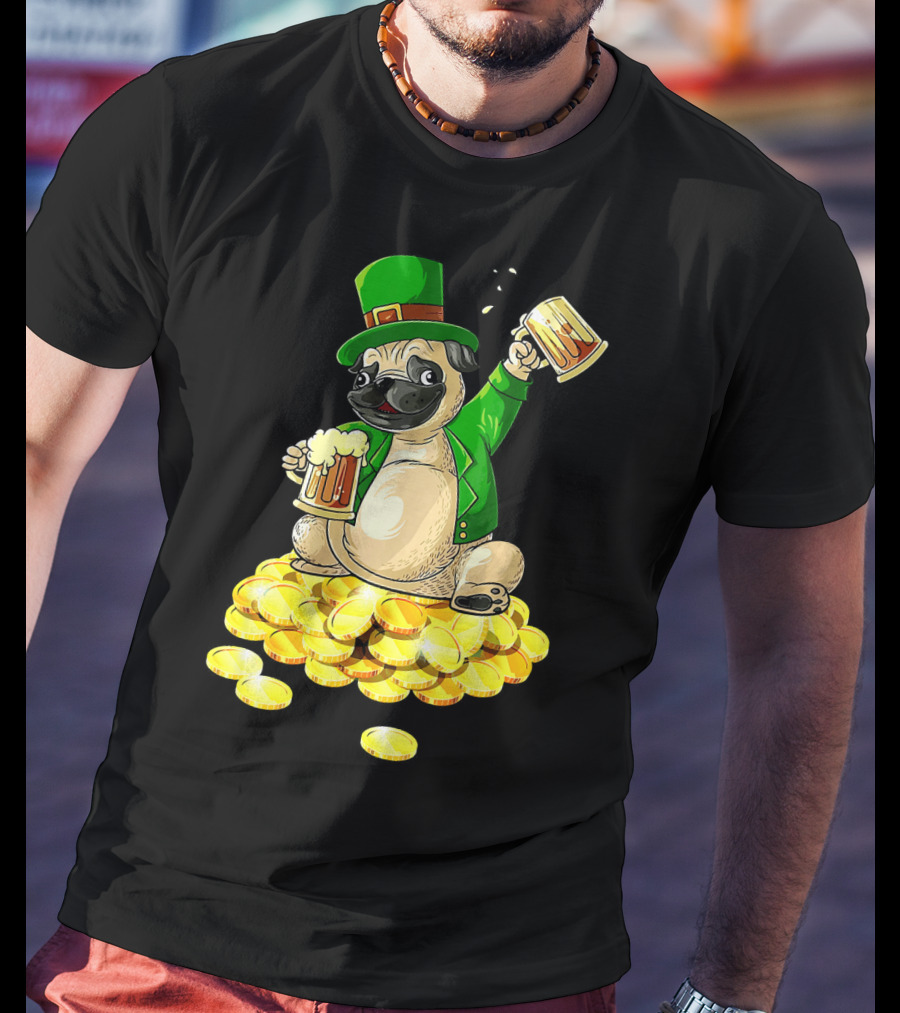 Irish Pug St. Patrick's Day Beer Cheers On Gold Coins T-Shirt