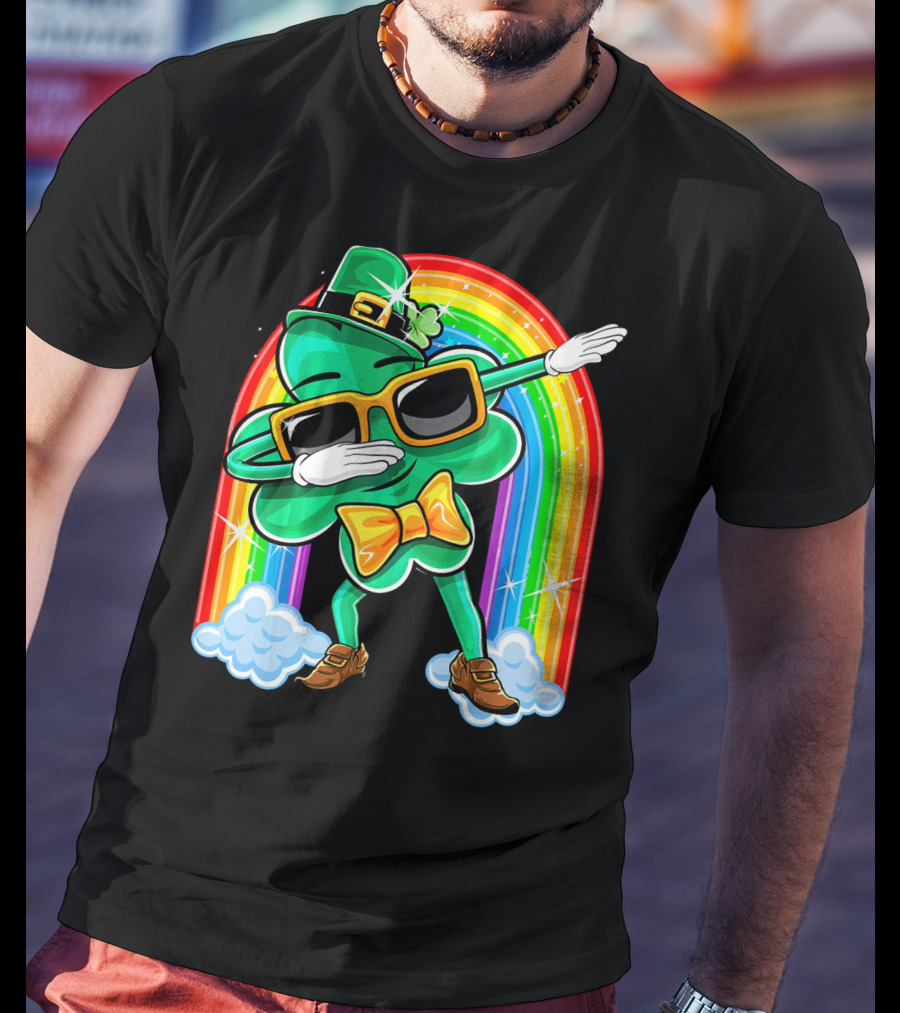Dabbing St. Patricks Day Shamrock Leprechaun With Rainbow T-Shirt