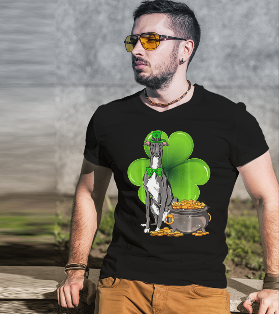 Greyhound St Patricks Day Leprechaun Dog With Shamrock And Pot Of Gold T-Shirt