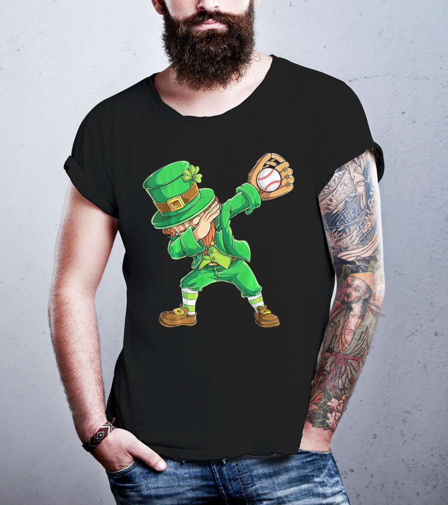 Dabbing Leprechaun Baseball Glove Pitcher Fantasy T-Shirt