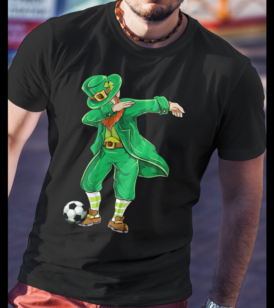 Dabbing Leprechaun Irish Soccer With Football And Shamrock Hat T-Shirt