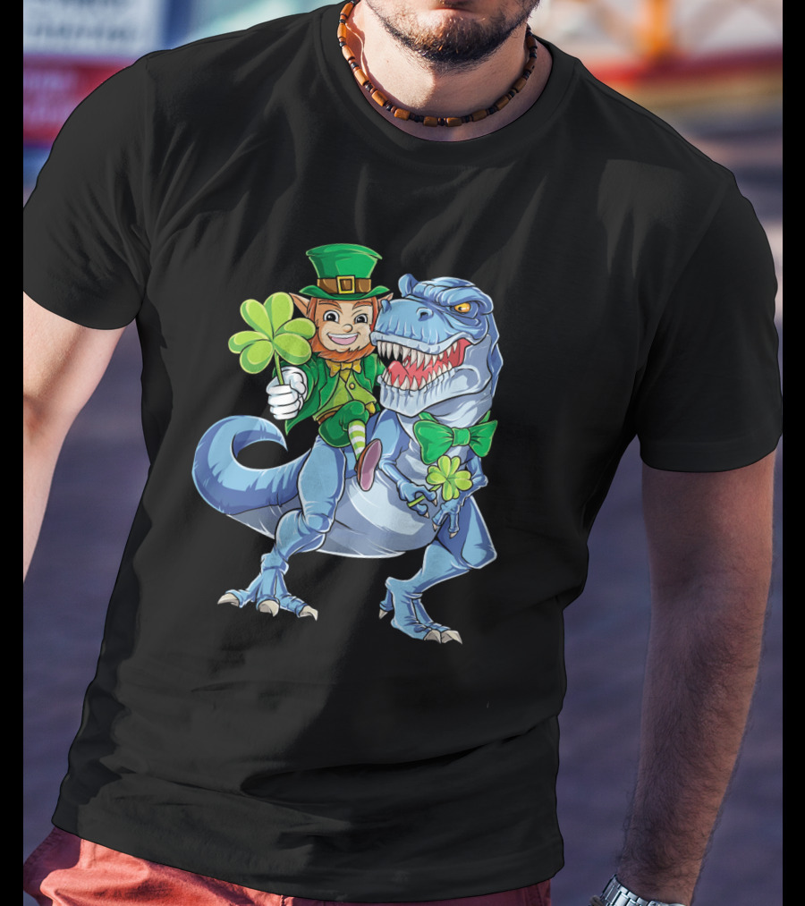 St Patricks Day Leprechaun Riding Dinosaur With Shamrock T-Shirt