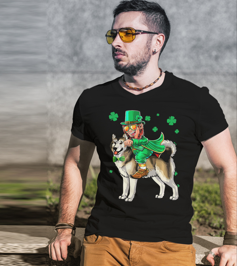 Leprechaun Riding Alaskan Malamute With Shamrocks T-Shirt