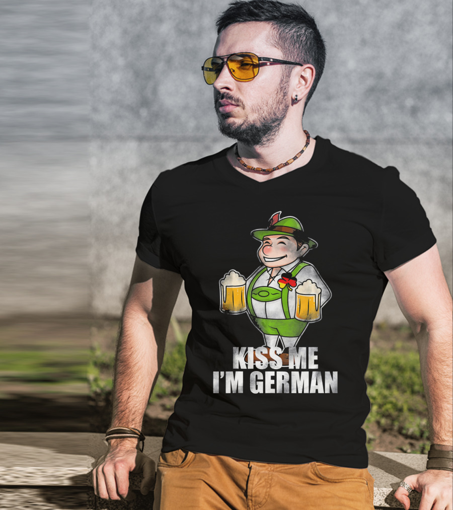 Kiss Me I'm German St Patrick's Day Lederhosen Beer T-Shirt