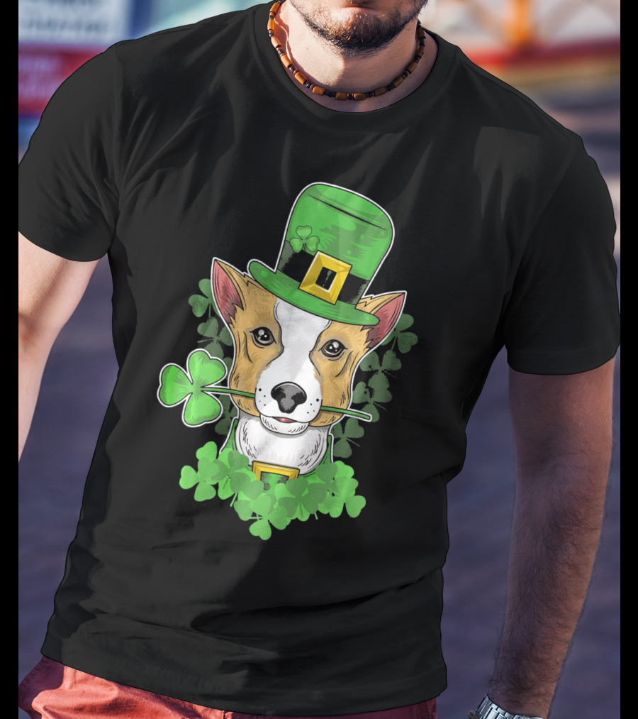 Happy Saint Patricks Day Corgi Wearing Leprechaun Hat And Shamrocks T-Shirt