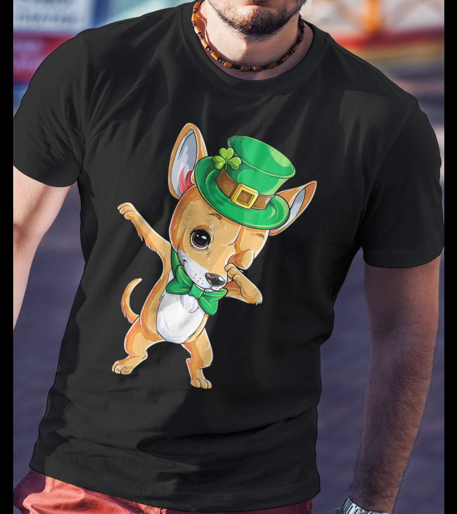 St. Patrick's Day Dabbing Chihuahua Leprechaun Hat T-Shirt