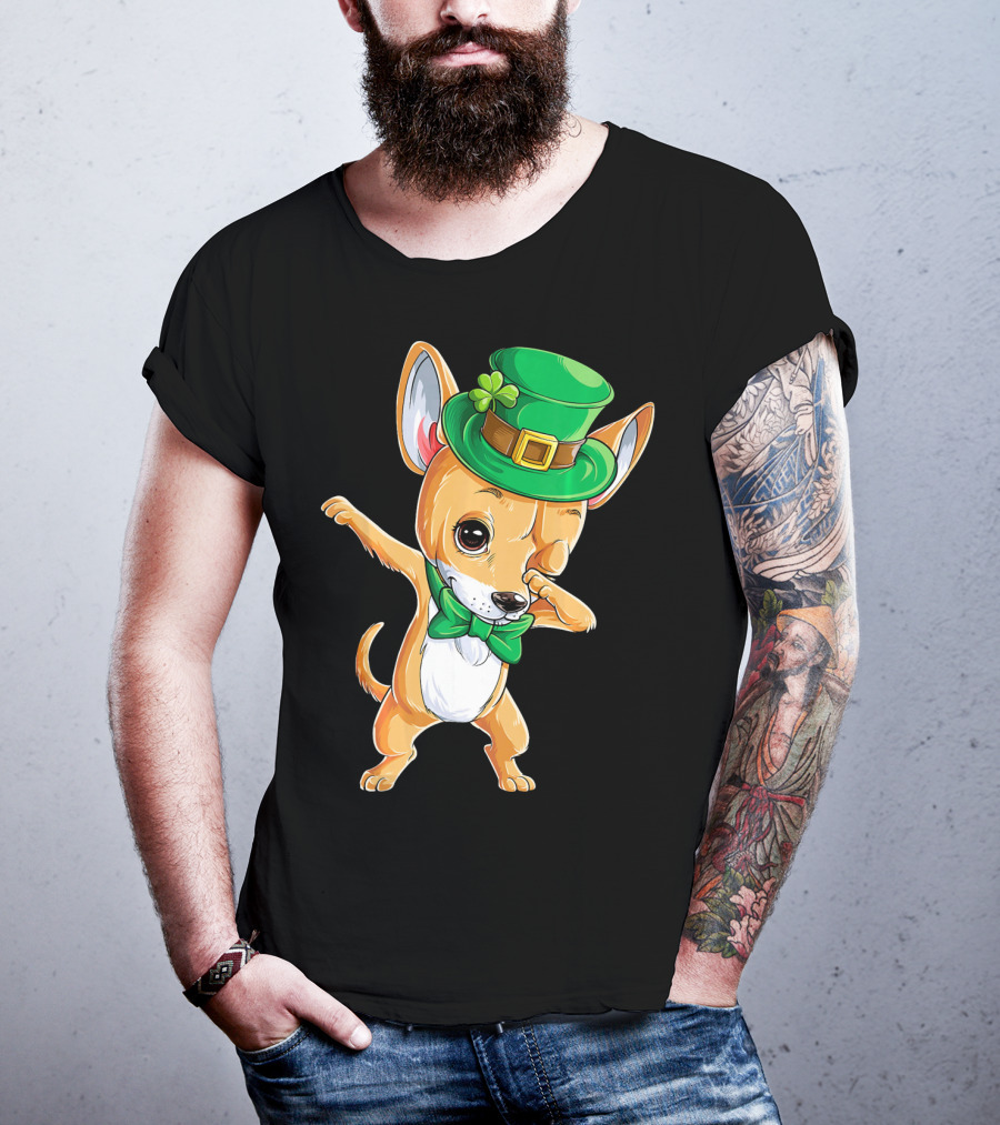 St. Patrick's Day Dabbing Chihuahua Leprechaun Hat T-Shirt