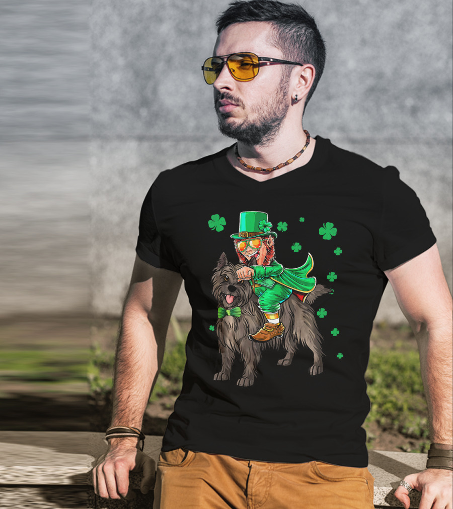 Leprechaun Riding Cairn Terrier Shamrock St Patrick's Day T-Shirt