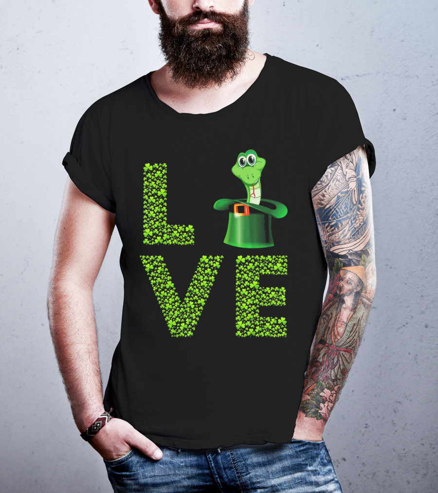 Love Snake St Patricks Day Shamrock Hat T-Shirt
