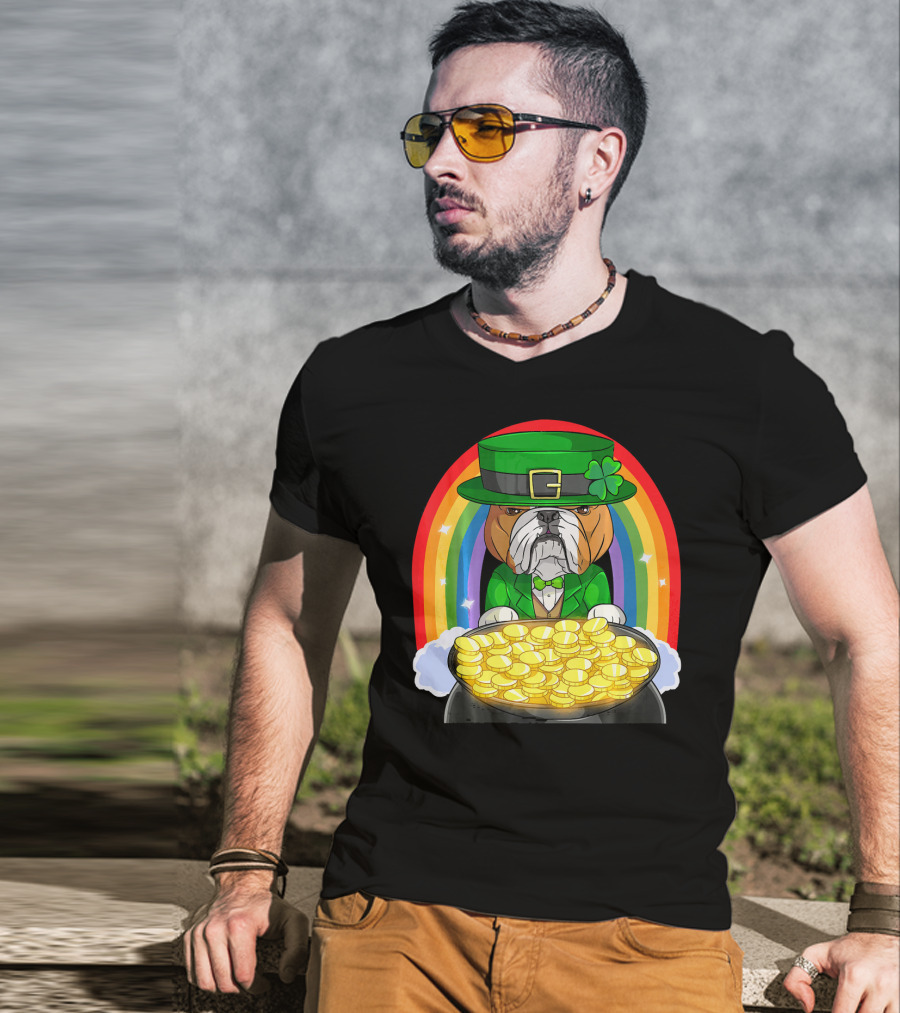 English Bulldog St Patricks Day Leprechaun Pot Of Gold Rainbow T-Shirt