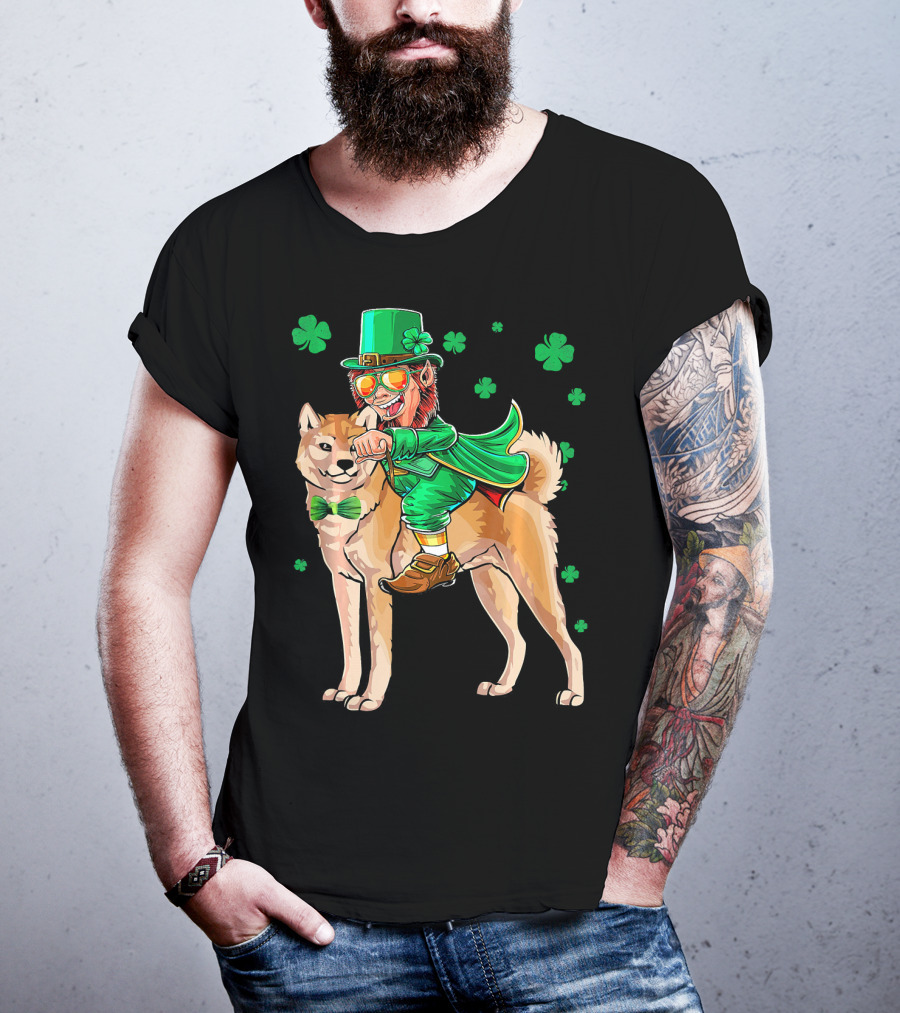Leprechaun Akita Shamrock St. Patricks Day T-Shirt