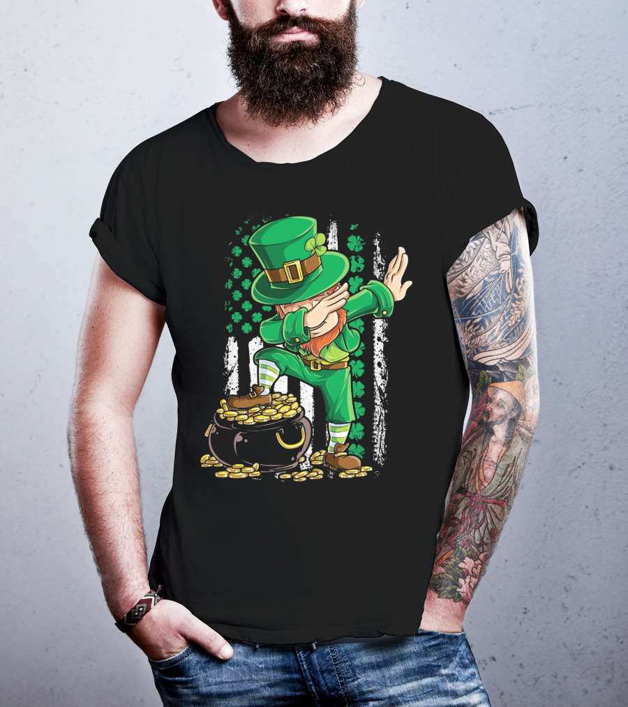 Dabbing Leprechaun With Shamrocks And Gold Coins Irish American T-Shirt
