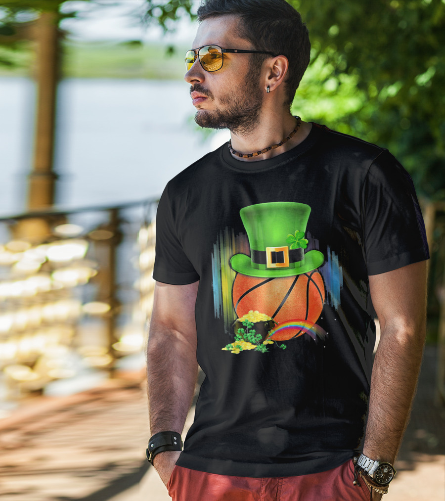 Basketball Leprechaun Hat Coin Rainbow Saint Patrick T-Shirt