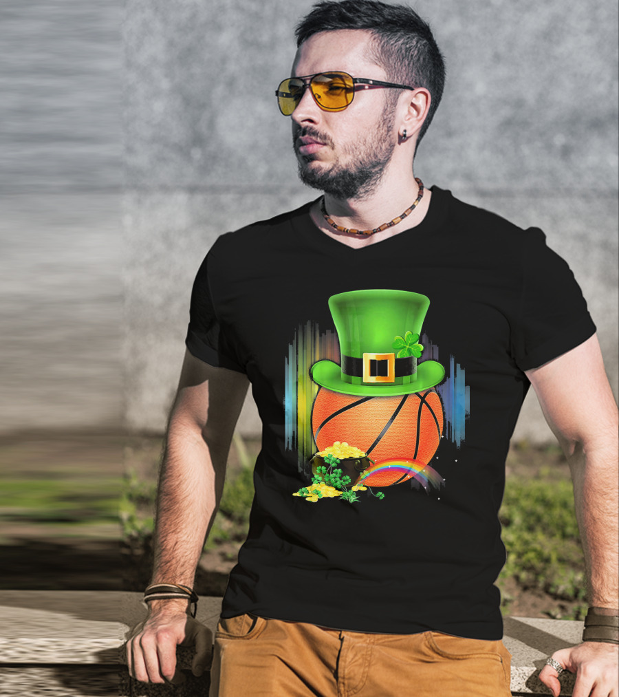 Basketball Leprechaun Hat Coin Rainbow Saint Patrick T-Shirt