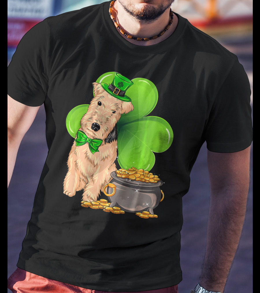 Lakeland Terrier St Patricks Day Leprechaun Hat Shamrock Pot Of Gold T-Shirt