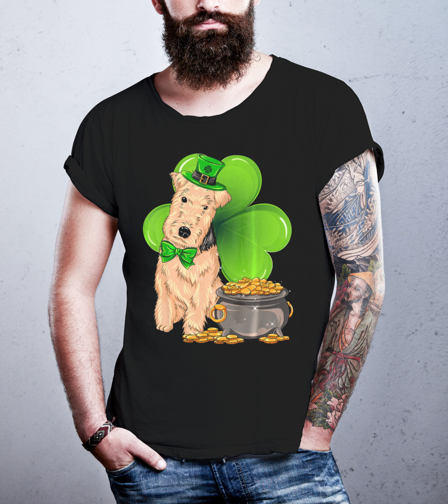 Lakeland Terrier St Patricks Day Leprechaun Hat Shamrock Pot Of Gold T-Shirt