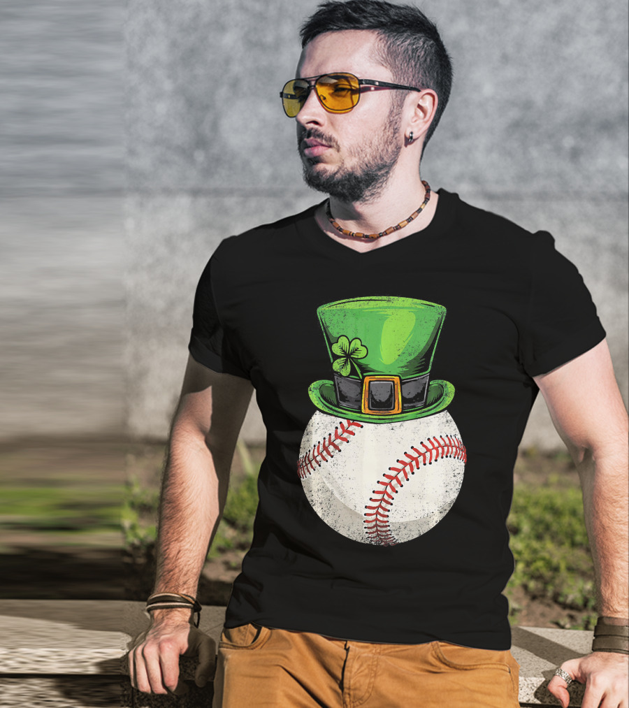 St Patricks Baseball Leprechaun Shamrock Hat T-Shirt