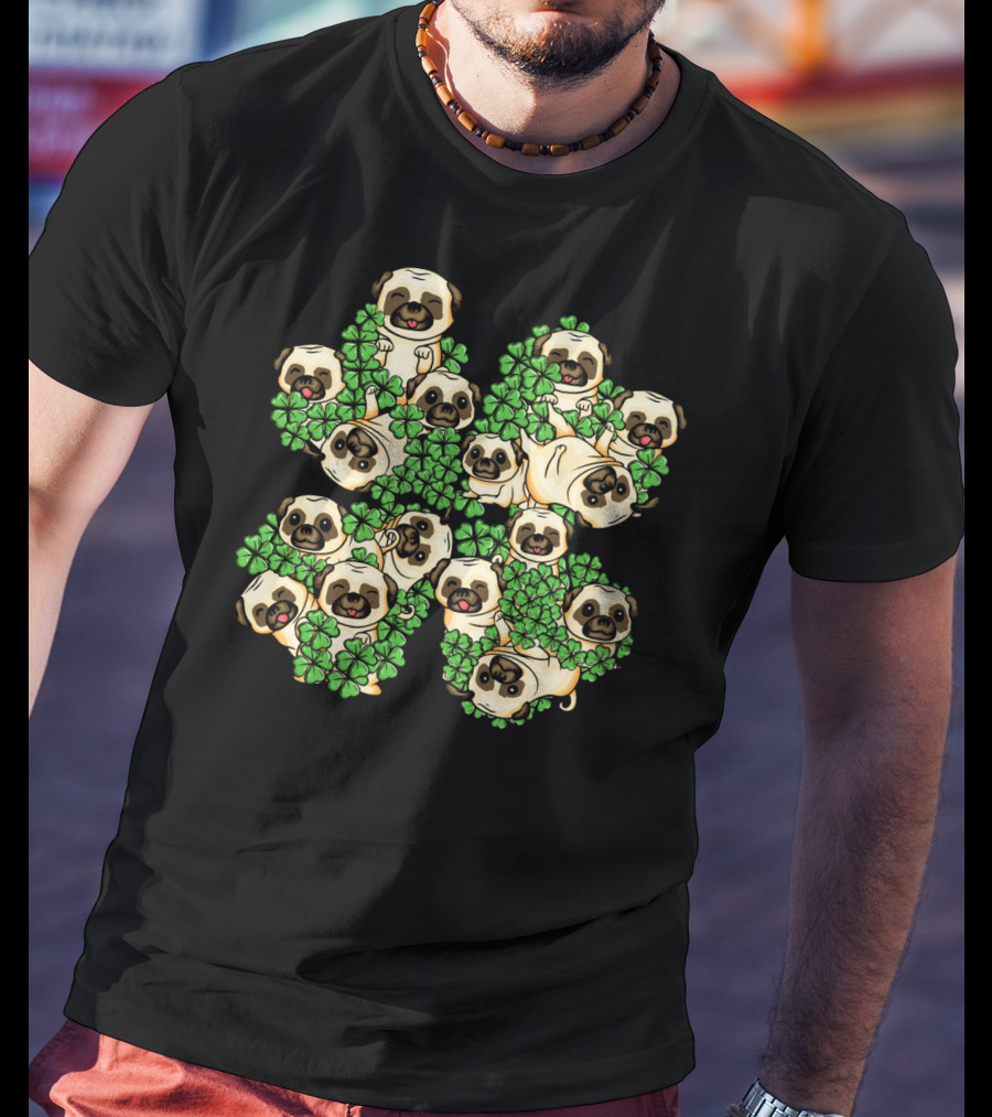 Pug St. Patricks Day Irish Pug Shamrock Clover Pugs T-Shirt