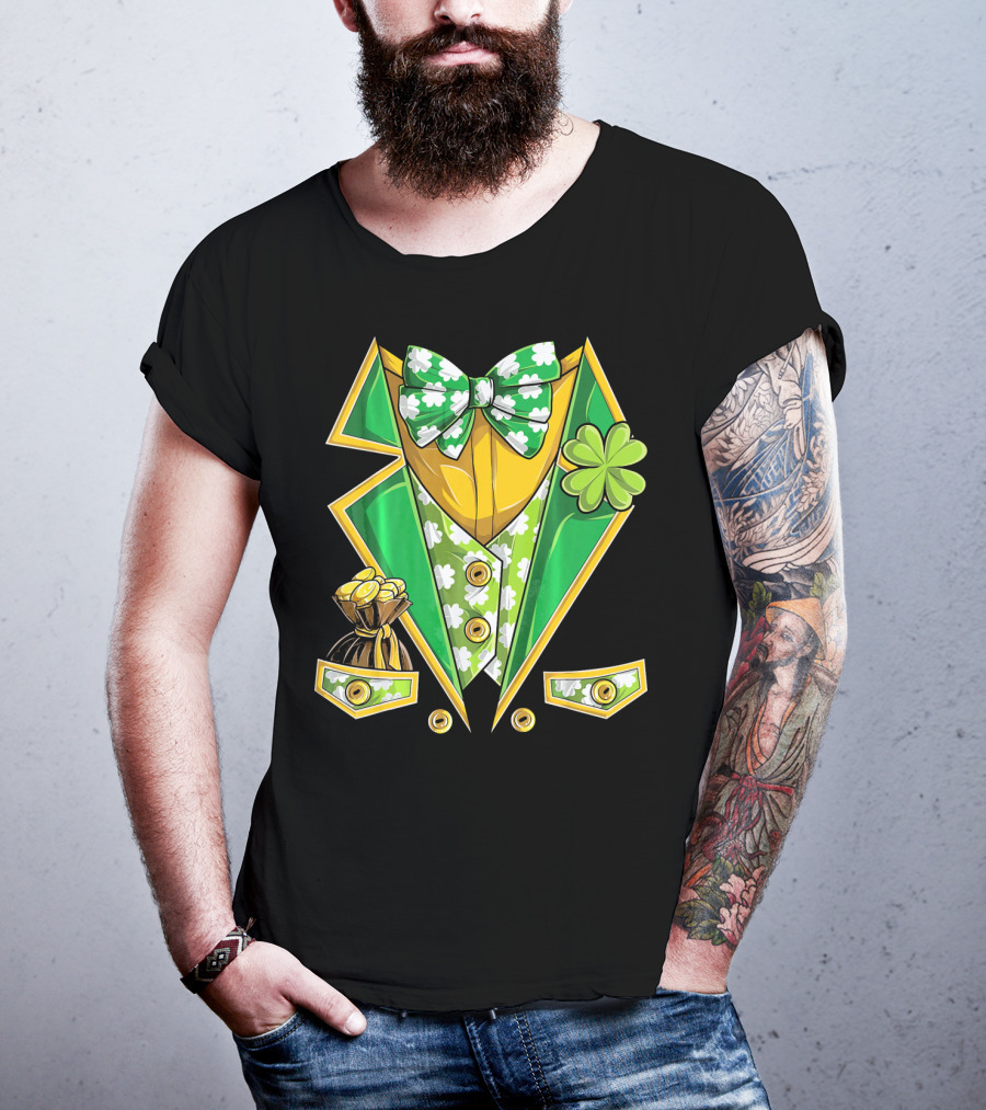 Leprechaun Costume St Patricks Green Suit With Shamrocks And Gold Coins T-Shirt