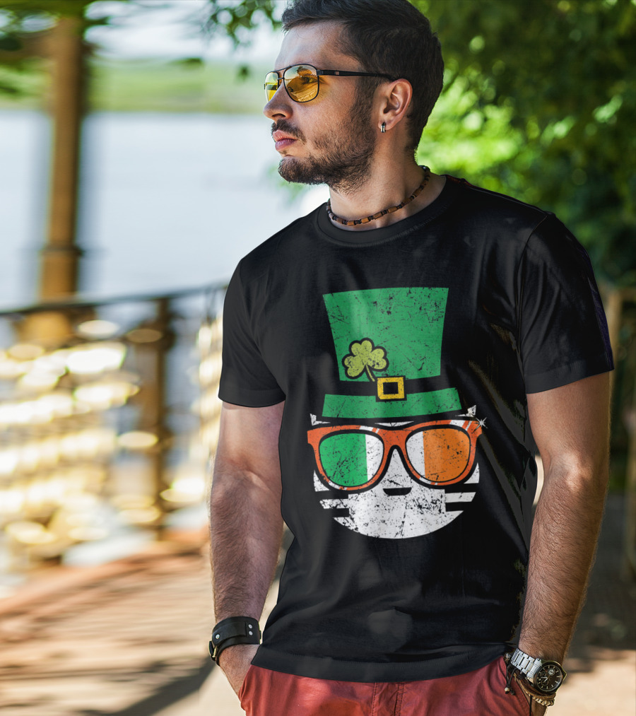 St Patricks Day Irish Cat With Shamrock Hat And Flag Sunglasses T-Shirt