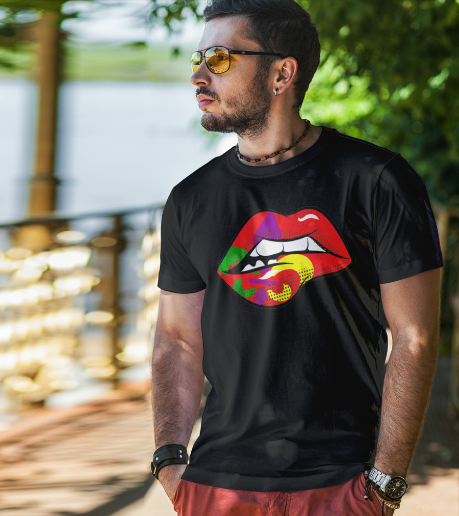 Mardi Gras Fleur De Lis Lips Party Pop T-Shirt