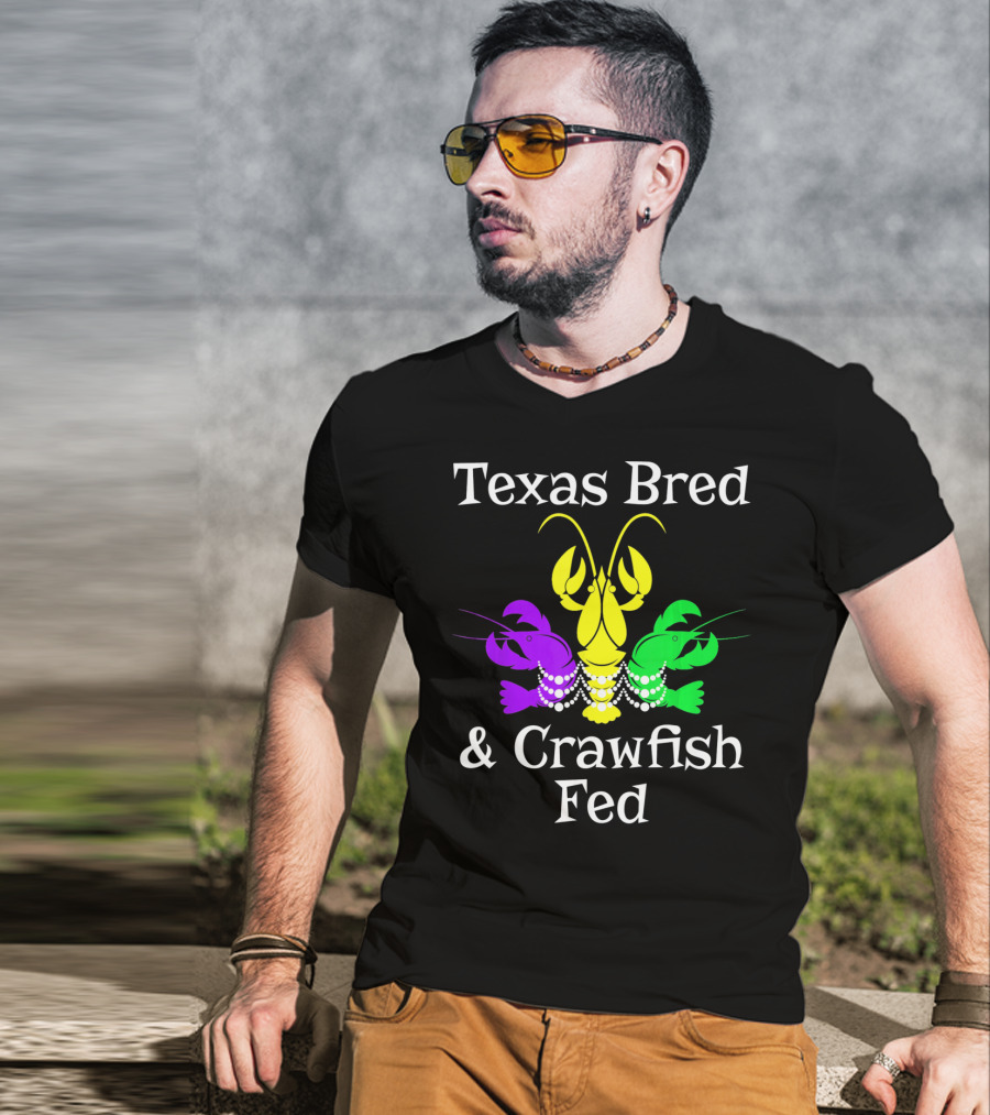 Texas Bred Crawfish Beads Mardi Gras Fat Tuesday T-Shirt