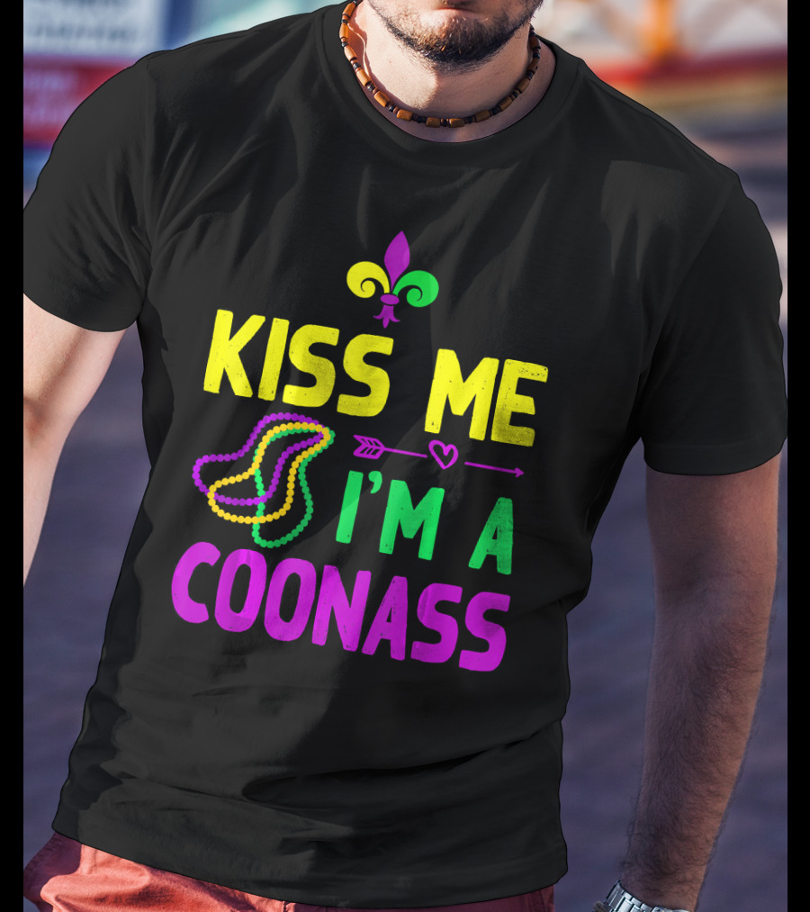 Kiss Me I'm A Coonass Mardi Gras Fleur-de-Lis Beads T-Shirt