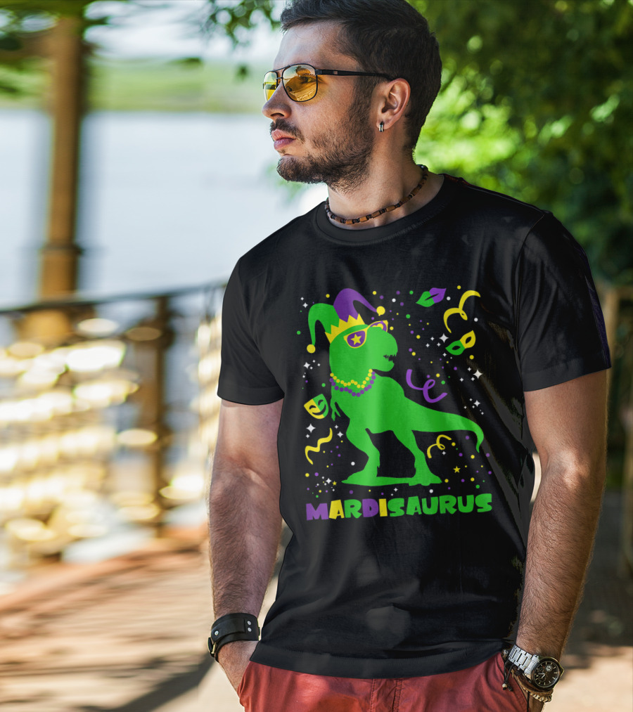 Mardi Gras Dinosaur Mardisaurus Jester Hat Beads Masks Party T-Shirt