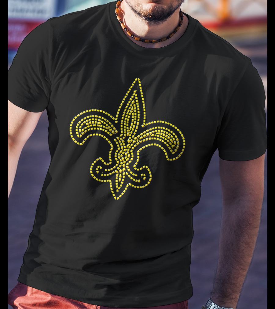Black And Gold Bevel Mosaic Fleur De Lis New Orleans T-Shirt