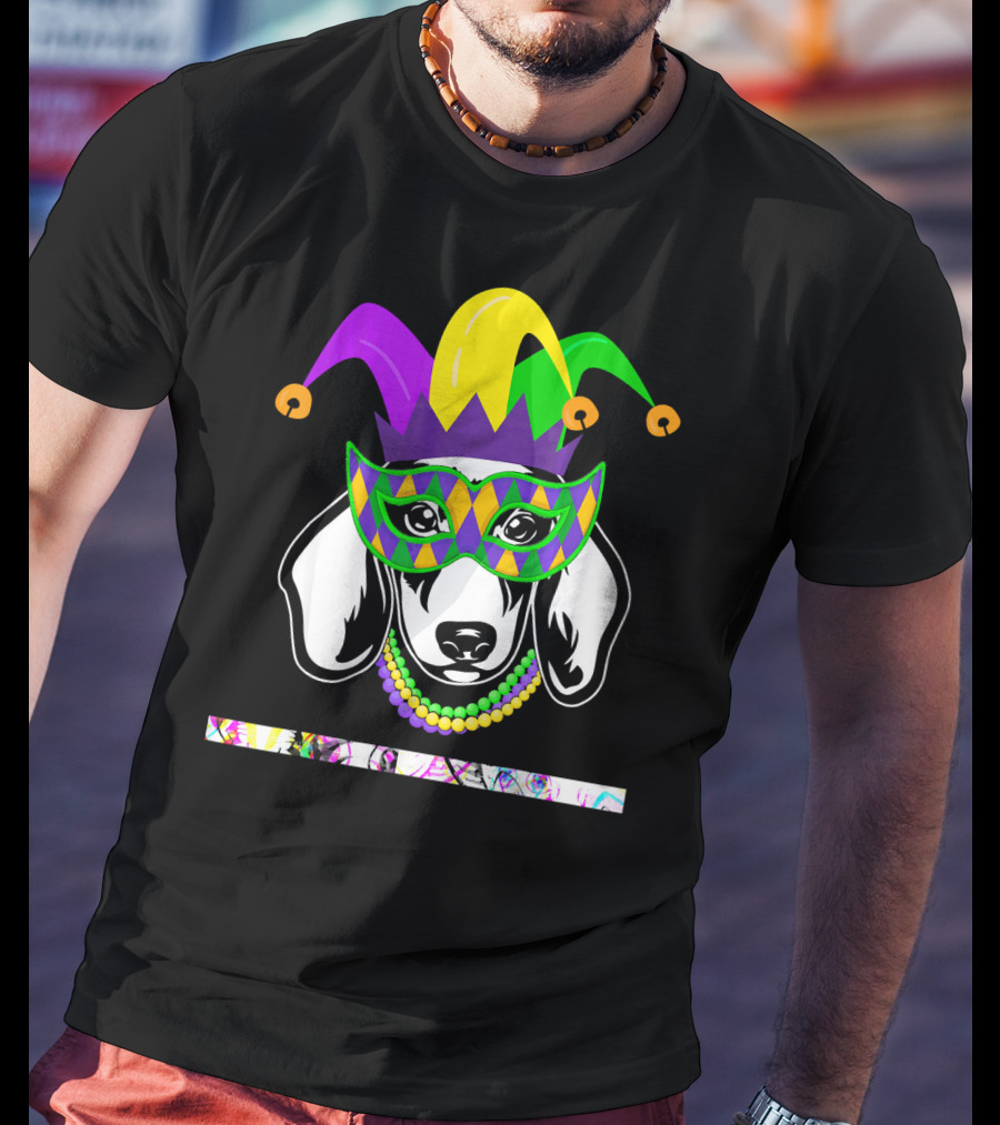 Mardi Gras Dachshund Jester Mask Beads Dogs Love T-Shirt