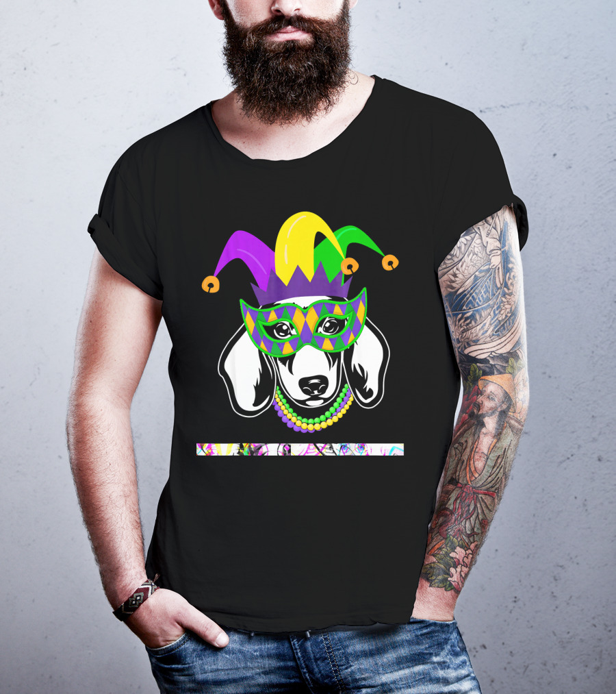 Mardi Gras Dachshund Jester Mask Beads Dogs Love T-Shirt