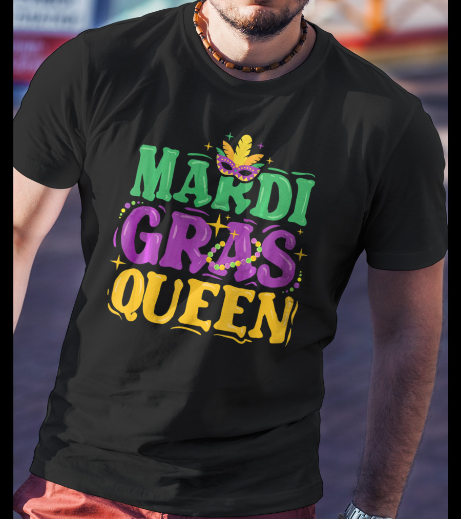 Mardi Gras Queen Beads And Mask Celebration New Orleans T-Shirt