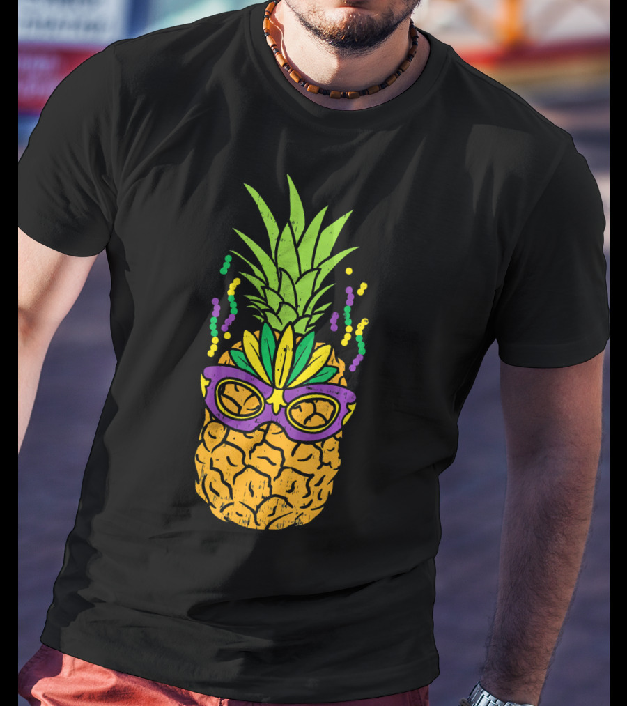 Pineapple Jester Mask Mardi Gras Fruit Funny Cool T-Shirt