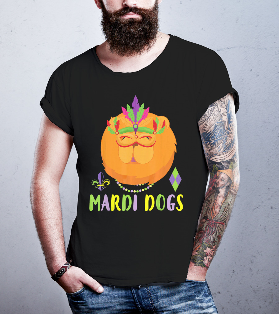 Mardi Dogs Chow Chow Costume With Beads And Mardi Gras Mask T-Shirt