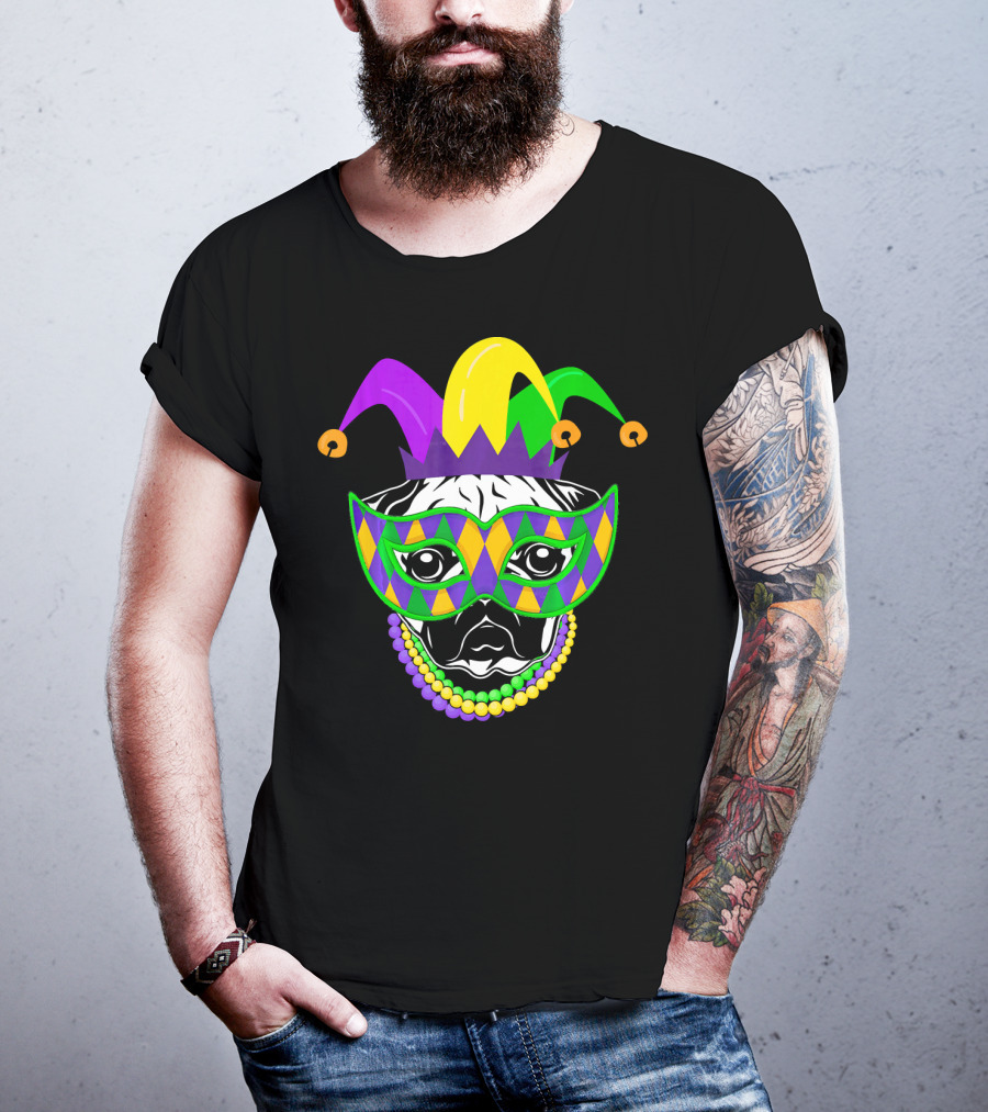Mardi Gras Jester Pug Mask Beads Dogs Lovers T-Shirt
