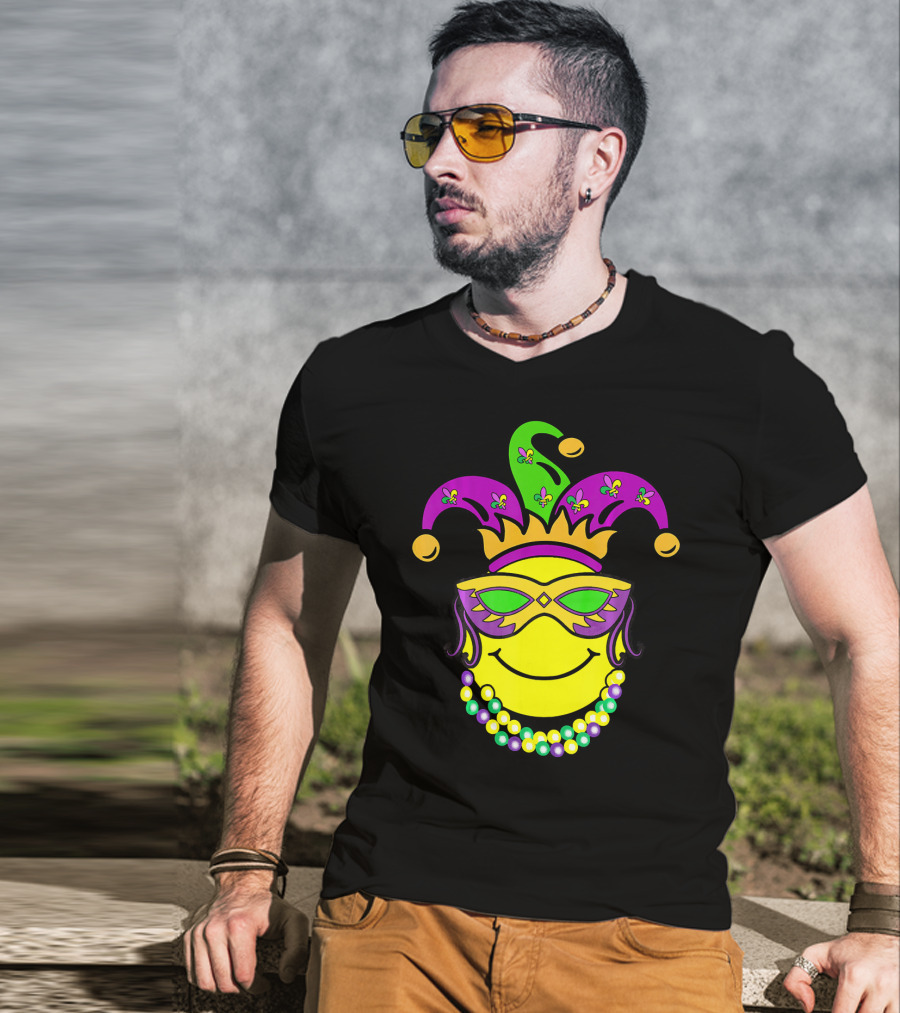 Mardi Gras Emoji Jester Mask Fleur-de-Lis Beads Funny Mardi Gras Lover T-Shirt