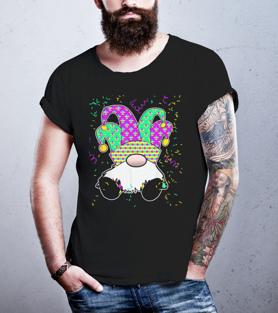 Cute Mardi Gras Gnome Jester Hat Fleur De Lis Fun Confetti T-Shirt