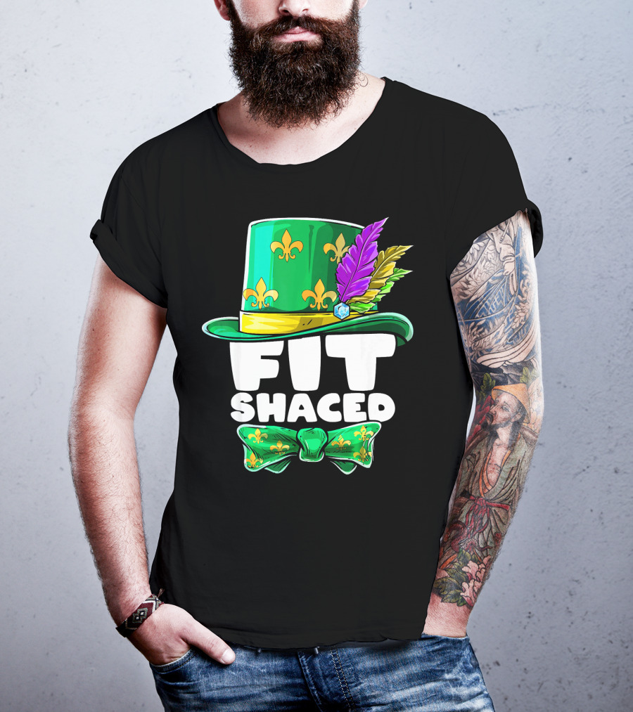 Mardi Gras Fit Shaced Green Hat Fleur-de-Lis Bow Tie Feathers T-Shirt
