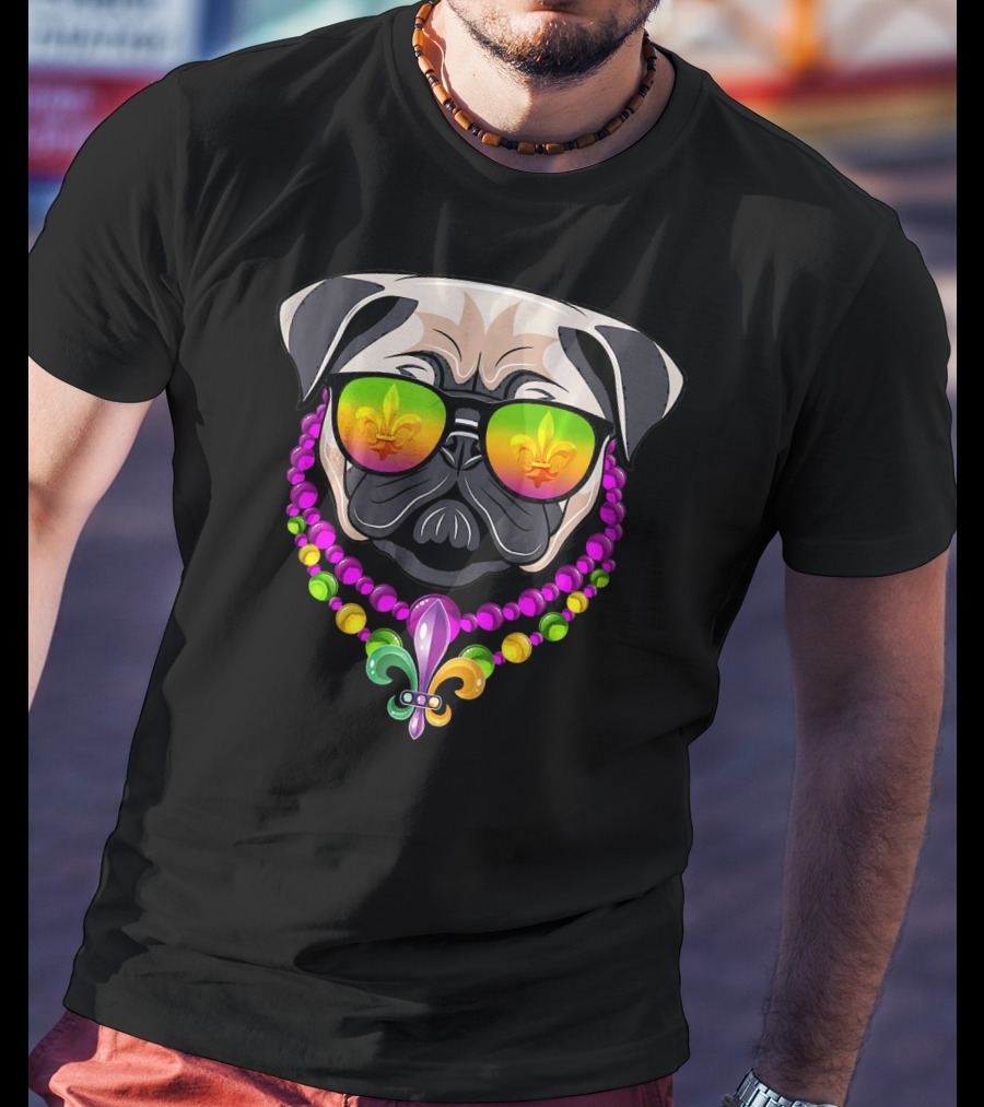 Mardi Gras Pug With Beads And Fleur-de-Lis Sunglasses T-Shirt