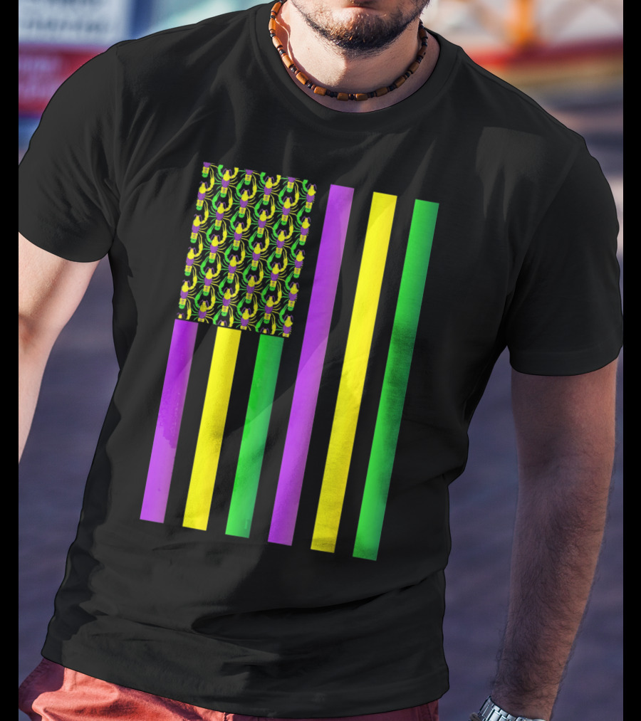 Usa Flag Mardi Gras Crawfish Purple Yellow Green Stripes T-Shirt