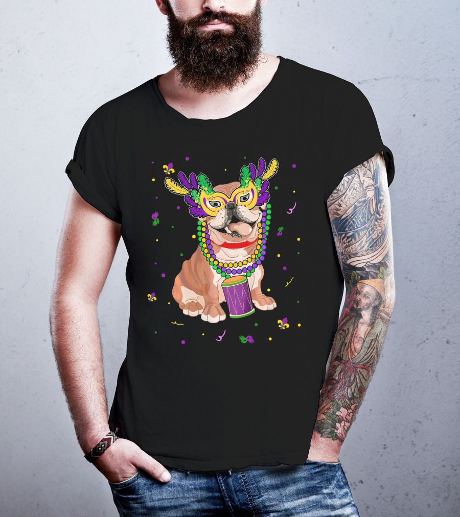 Cute Dog Mom Dog Dad English Bulldog Mardi Gras Beads And Mask T-Shirt