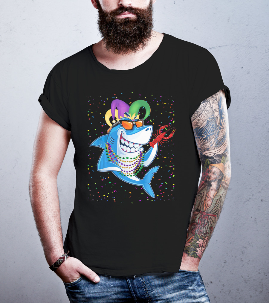 Funny Shark Mardi Gras Jester Beads Crawfish T-Shirt