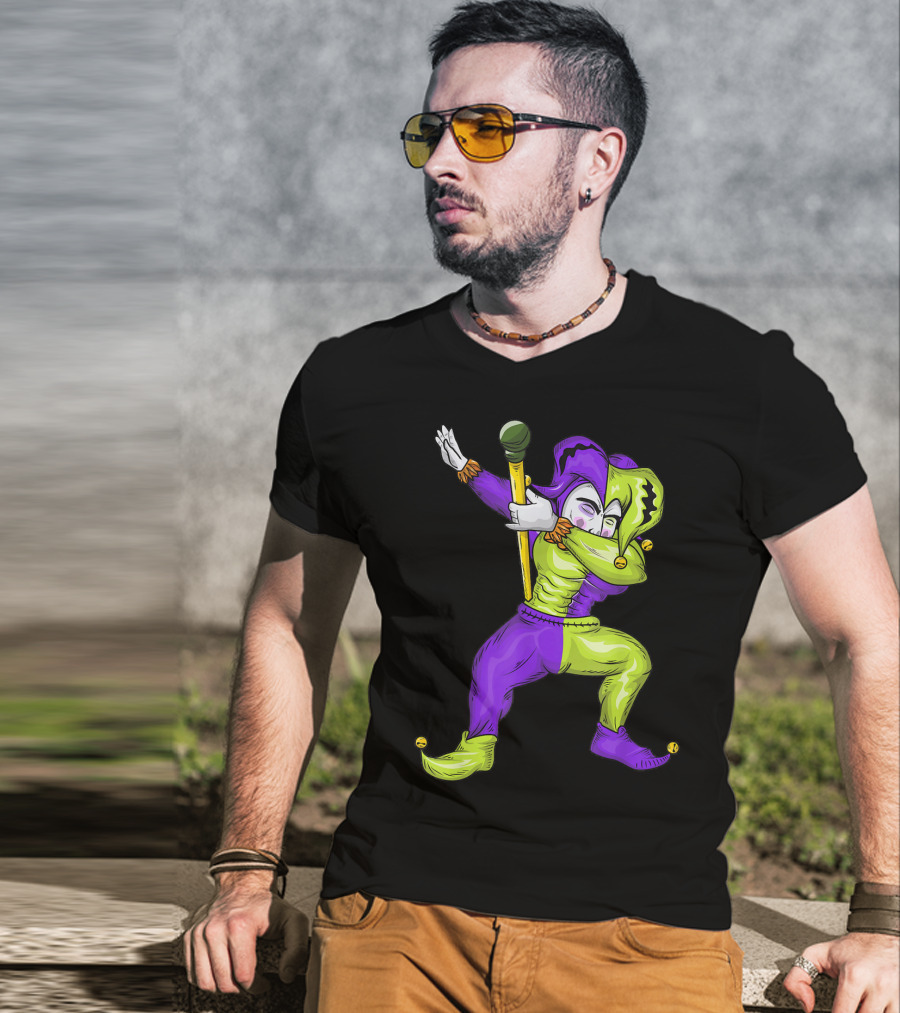 Mardi Gras Dabbing Jester In Purple And Green Carnival T-Shirt