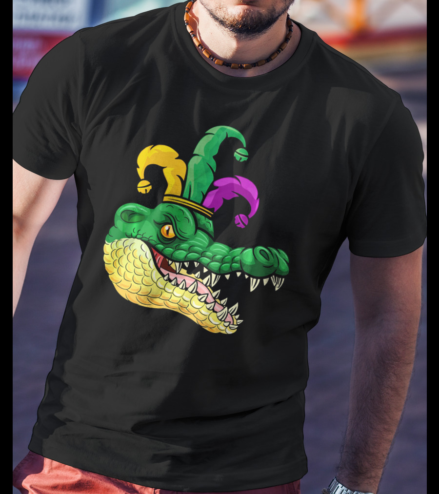 Alligator Head Mardi Gras Jester Hat Gator Clown T-Shirt