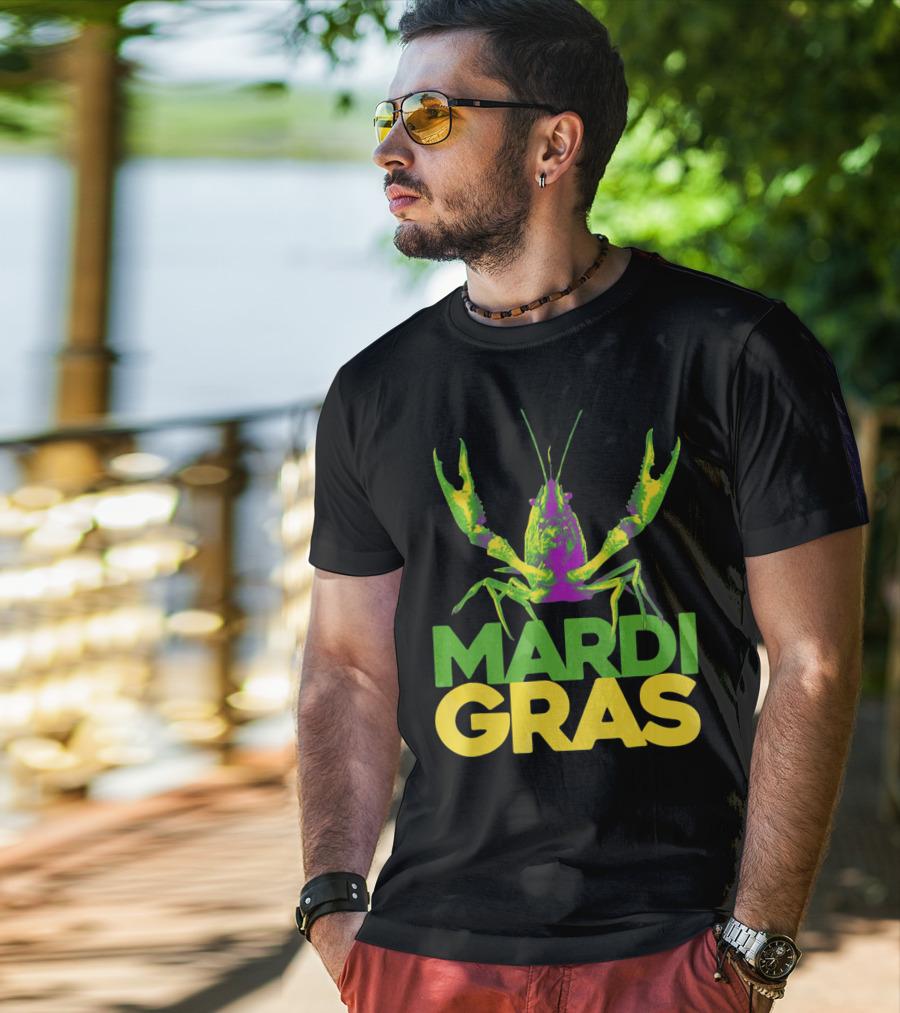 Mardi Gras Crawfish Vintage New Colorful T-Shirt