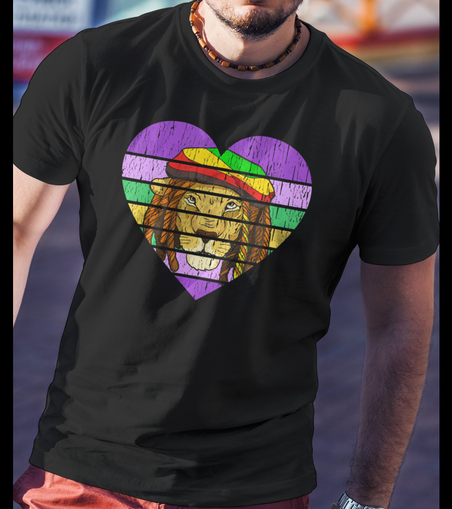 Mardi Gras Lion Rasta Heart Vintage Carnival T-Shirt