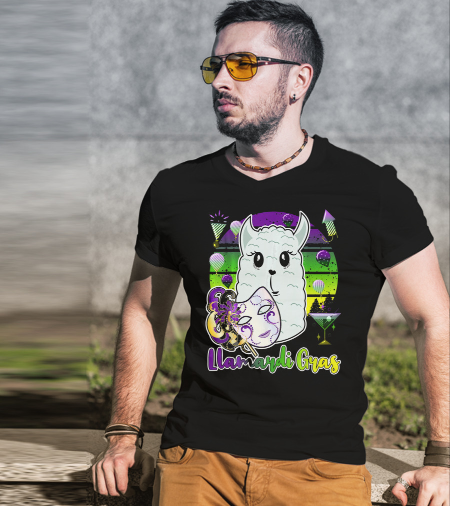 Llamardi Gras Mardi Gras Carnival Mask And Llama With Cocktail And Party Elements T-Shirt