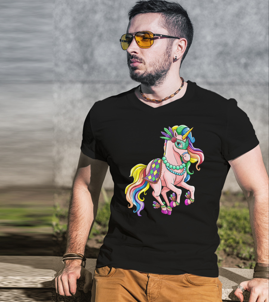 Kids Mardi Gras Unicorn With Colorful Mask And Beads T-Shirt
