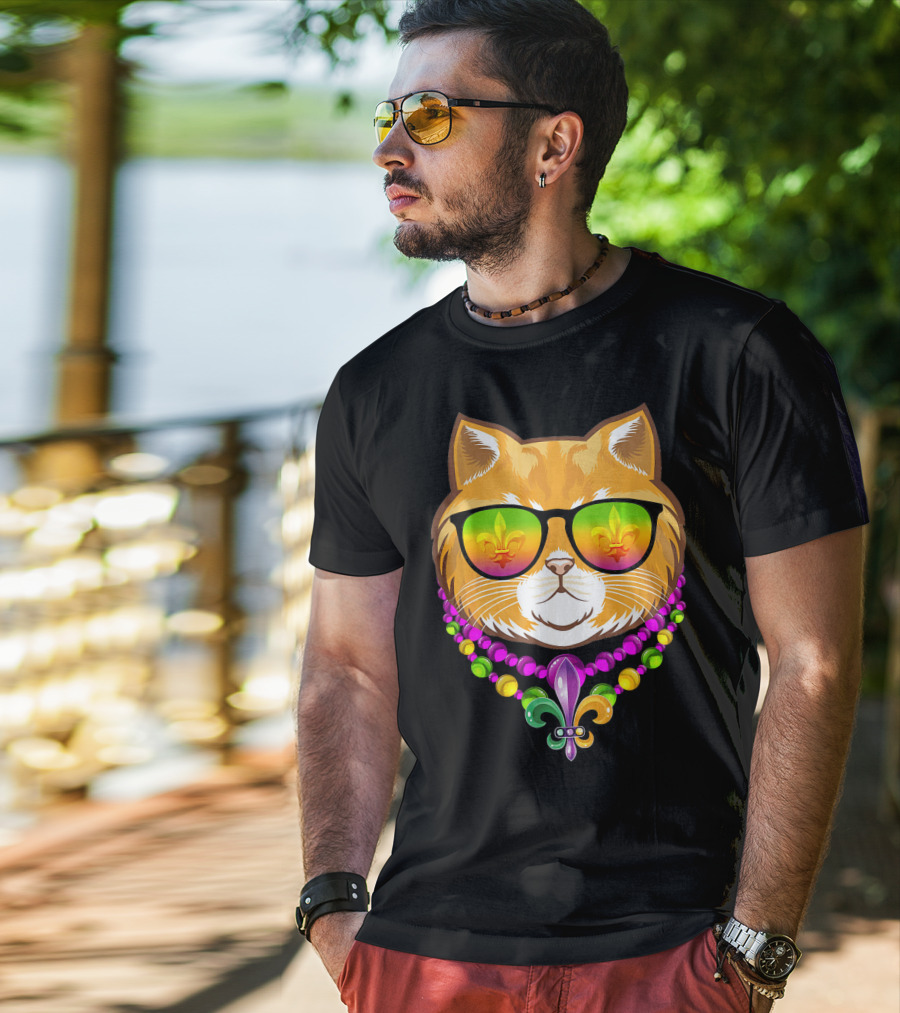 Mardi Gras Cat With Beads And Fleur-de-Lis Sunglasses T-Shirt
