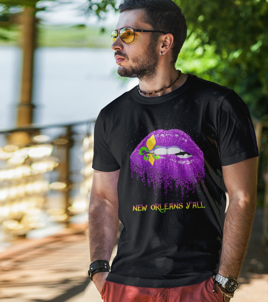 Fleur De Lys Purple Lips Biting New Orleans Y'all T-Shirt